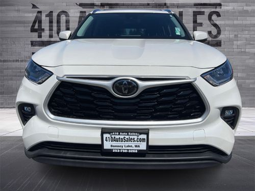 2020 TOYOTA HIGHLANDER XLE Lower Image 3