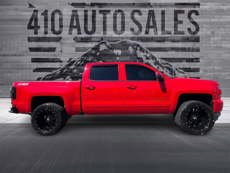 2016 CHEVY 1500 LT Z71 Upper Image 2