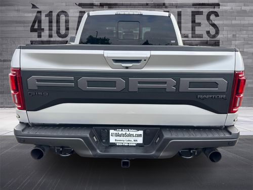 2019 Ford F-150 Raptor SuperCrew Lower Image 2
