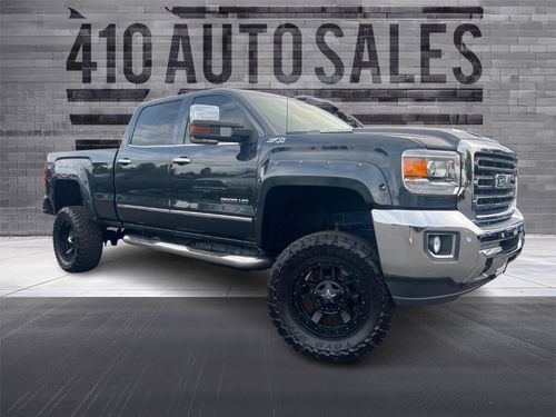 2562 - 2017 GMC 2500 SLT *LIFTED*
