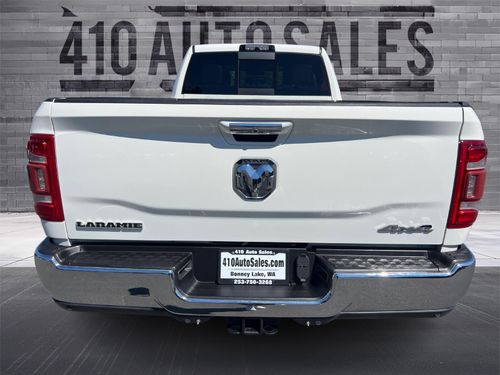 2019 RAM 3500 LARAMIE DUALLY Lower Image 2