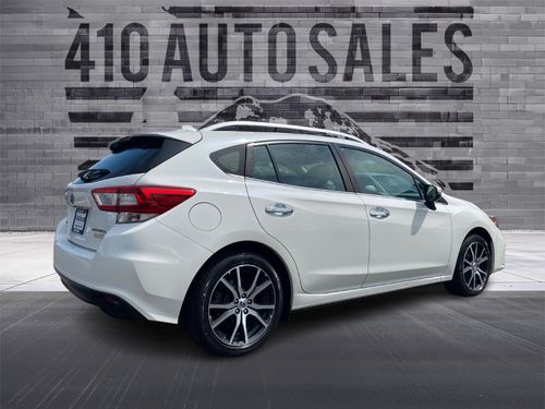 2017 SUBARU IMPREZA LIMITED Lower Image 1