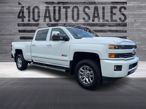 2578 - 2018 CHEVY 3500 LTZ