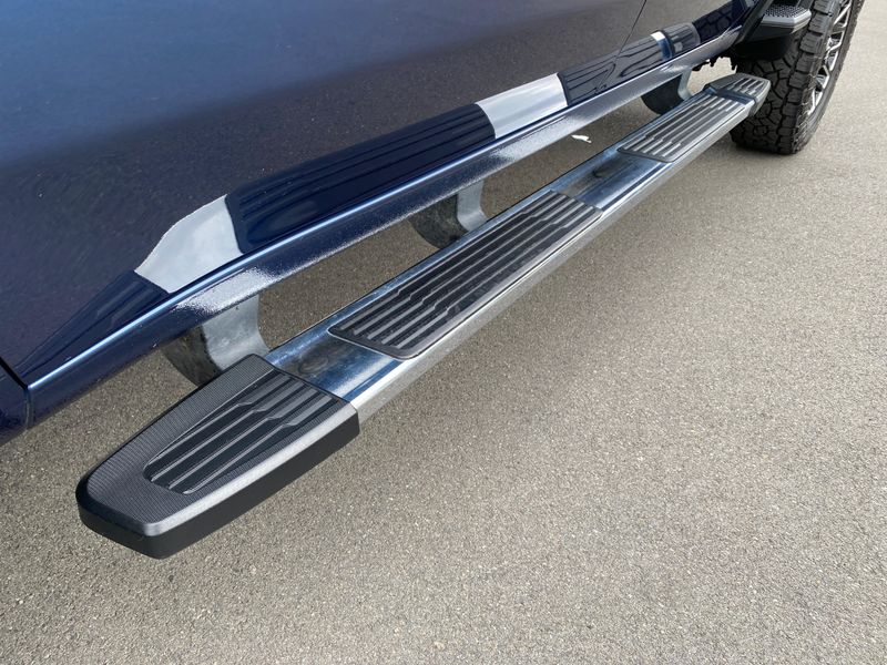 2020 CHEVY 3500 HIGH COUNTRY Upper Image 2