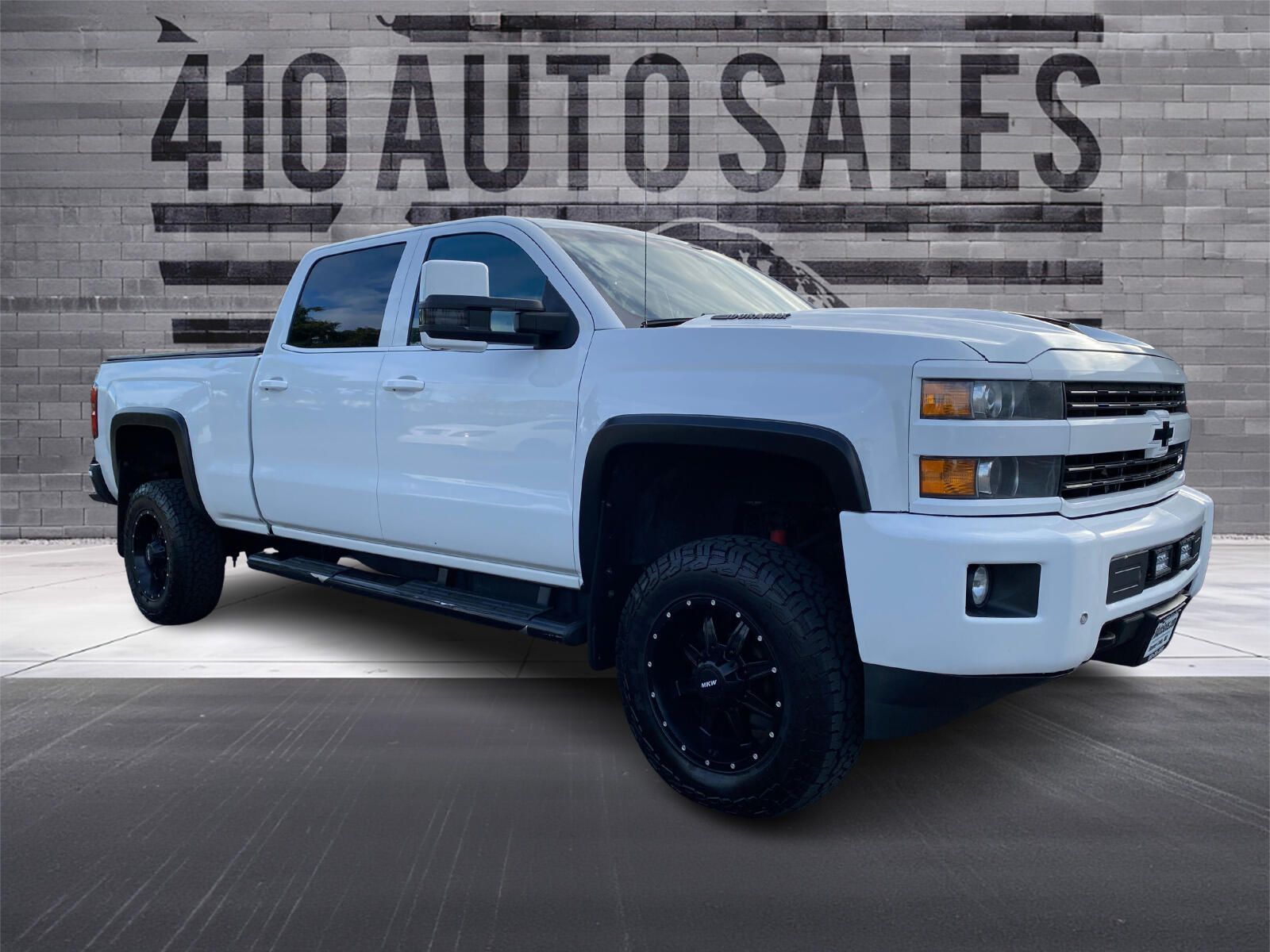 2015 Chevrolet Silverado 3500HD LTZ's photo