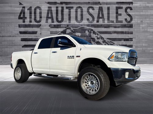 2220A - 2013 RAM 1500 LARAMIE
