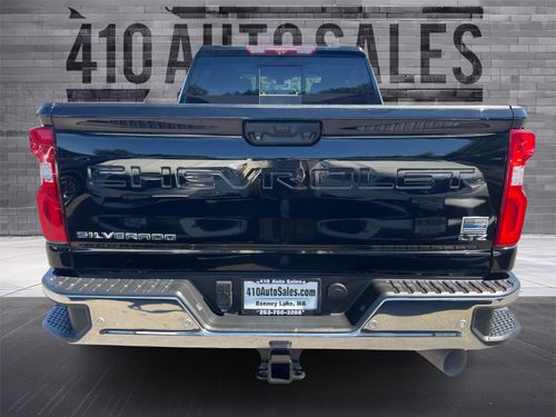 2020 CHEVY 2500 LTZ Lower Image 2