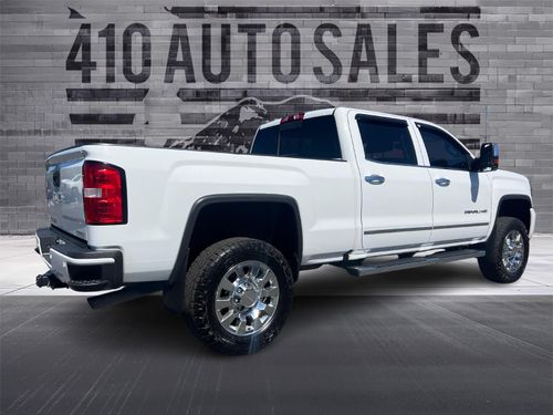 2016 GMC 2500 DENALI Lower Image 3