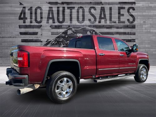 2016 GMC 3500 DENALI Lower Image 1