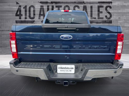 2020 Ford F-250 Super Duty Lariat Crew Cab Lower Image 2