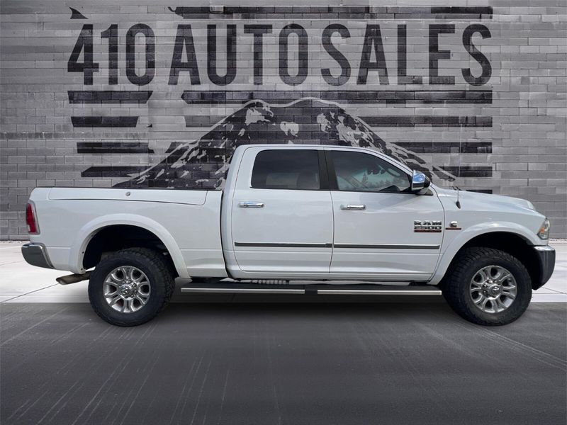 2015 RAM 2500 LARAMIE Upper Image 2