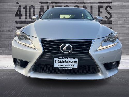 2016 LEXUS IS200T Lower Image 3