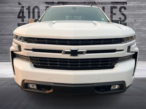 2020 CHEVY 1500 RST Lower Image 3