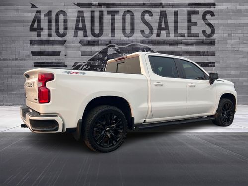 2020 CHEVY 1500 RST Lower Image 1