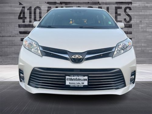 2019 TOYOTA SIENNA XLE 7-PASSENGER Lower Image 3
