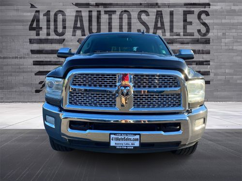 2014 RAM 3500 LARAMIE *LONG BED* Lower Image 3