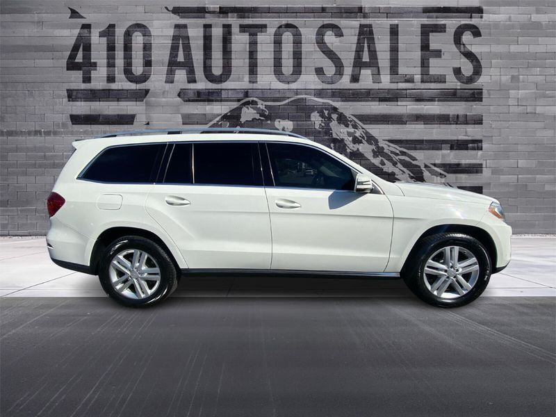2013 Mercedes Benz GL 450 photo 2