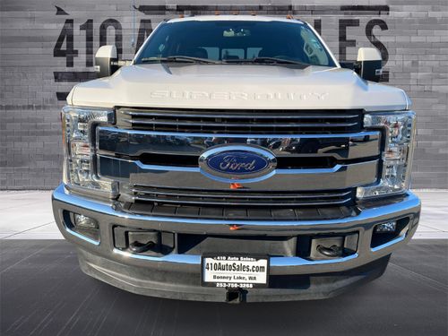 2017 FORD F-350 LARIAT Lower Image 3