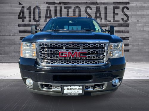 2014 GMC 3500HD DENALI Lower Image 3