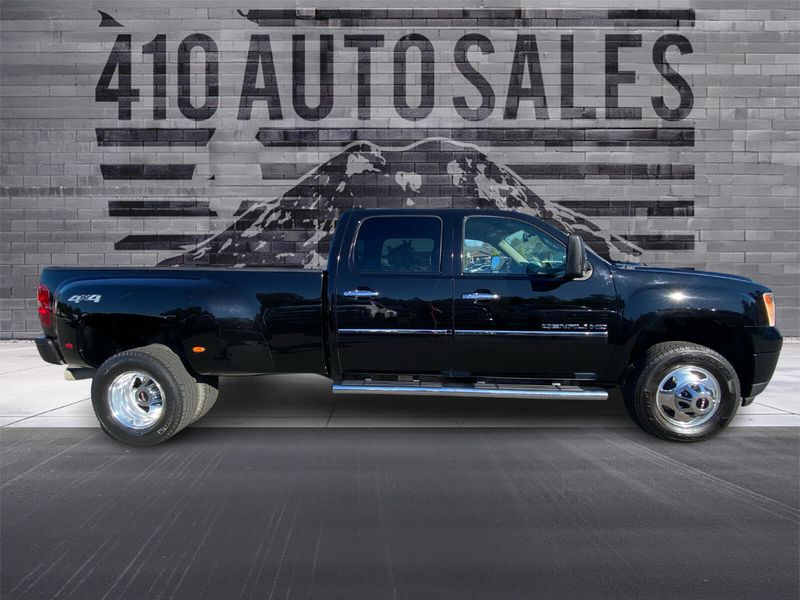 2014 Gmc Sierra Denali photo 2