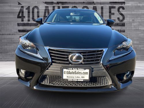 2016 LEXUS IS300 Lower Image 3