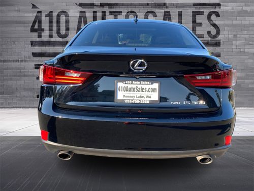 2016 LEXUS IS300 Lower Image 2