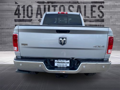 2016 RAM 2500 LARAMIE Lower Image 2