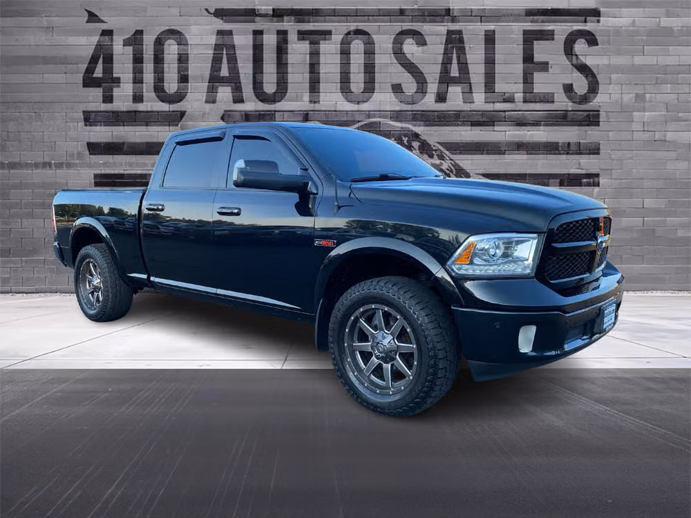 2018 RAM 1500 LARAMIE ECO-DIESEL 4WD Image 1
