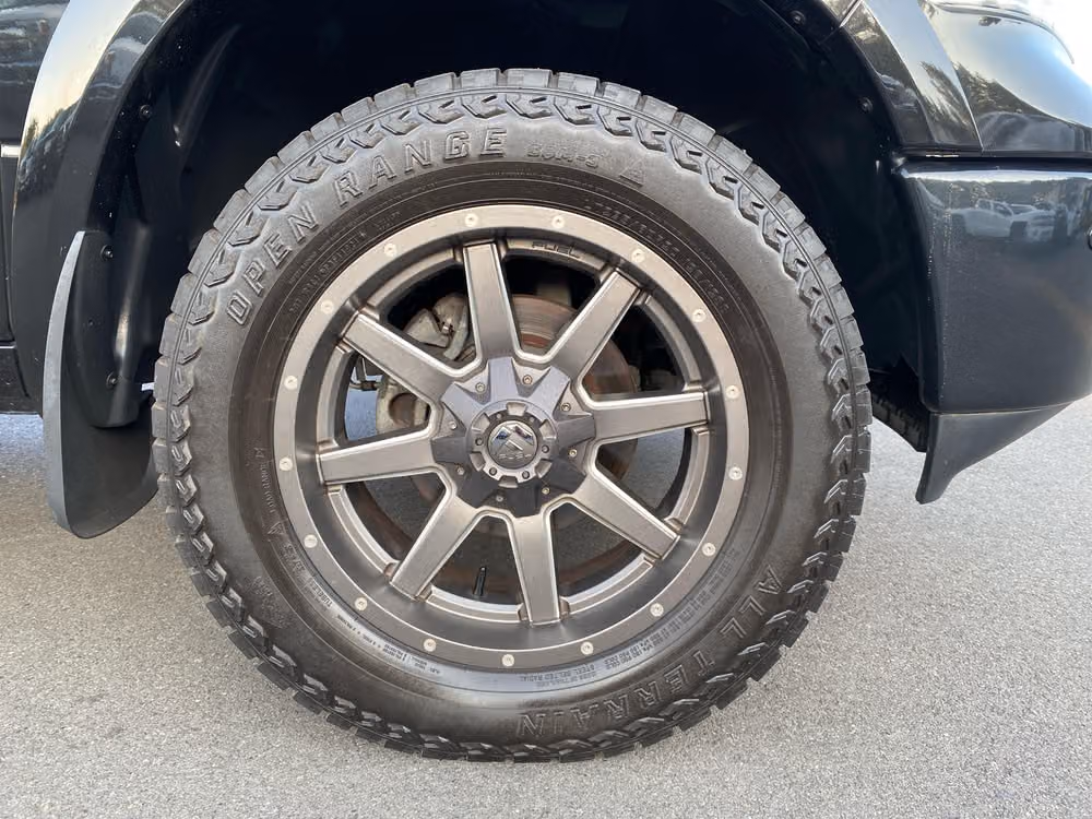 2018 RAM 1500 LARAMIE ECO-DIESEL 4WD Image 9