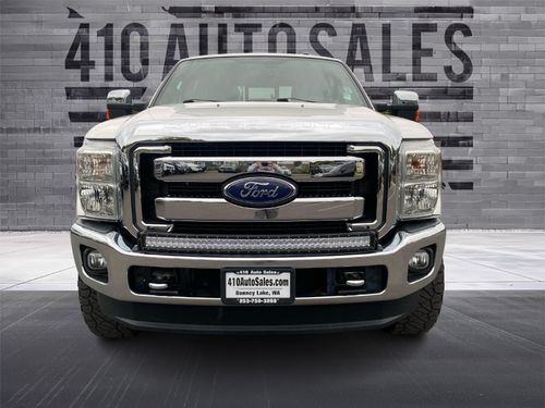2013 FORD F-350 LARIAT Lower Image 3