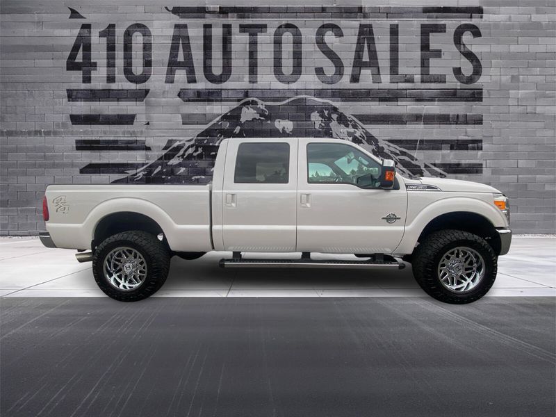 2013 FORD F-350 LARIAT Upper Image 2