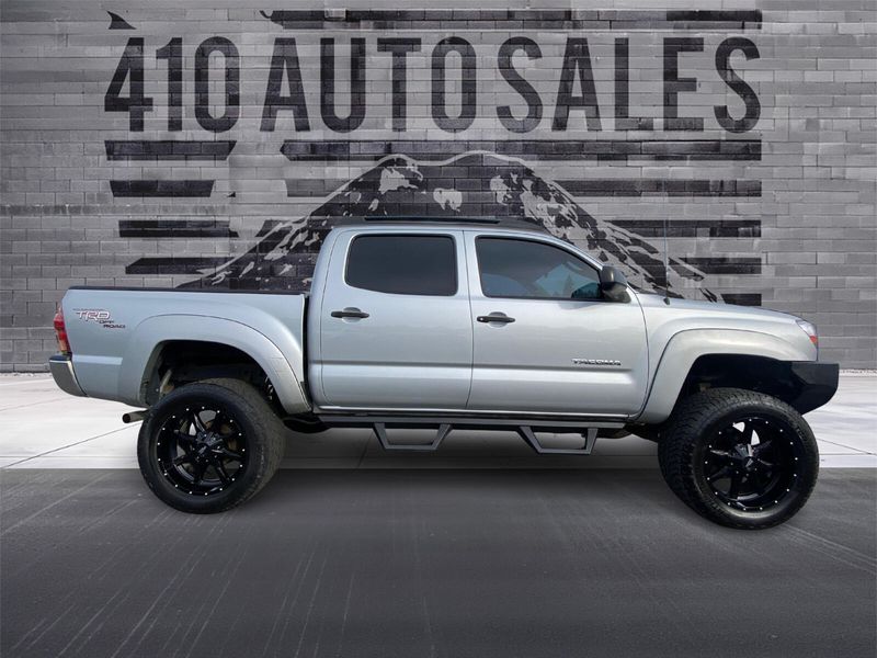 2006 Toyota Tacoma V6 photo 2