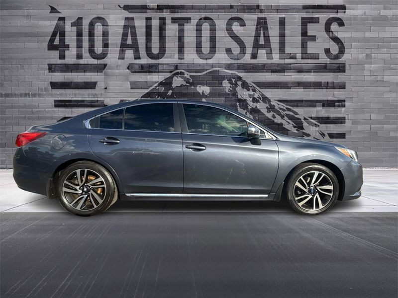2017 Subaru Legacy 2.5i Sport photo 2