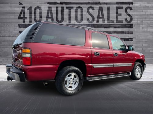 2004 CHEVY SUBURBAN LS Lower Image 1