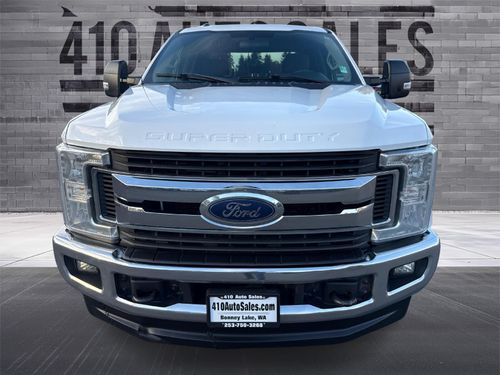 2019 FORD F-350 XLT *LONG BED* 4X4 Lower Image 3