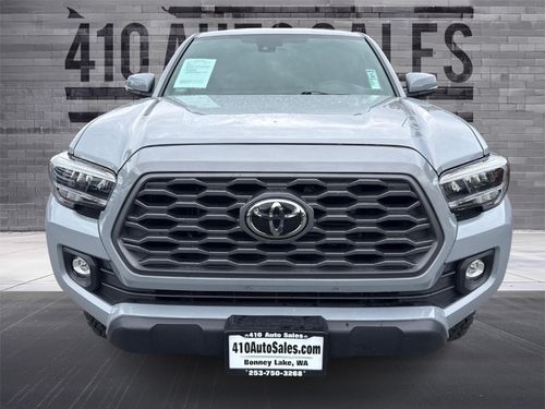 2020 Toyota Tacoma TRD Off-Road Double Cab Lower Image 3