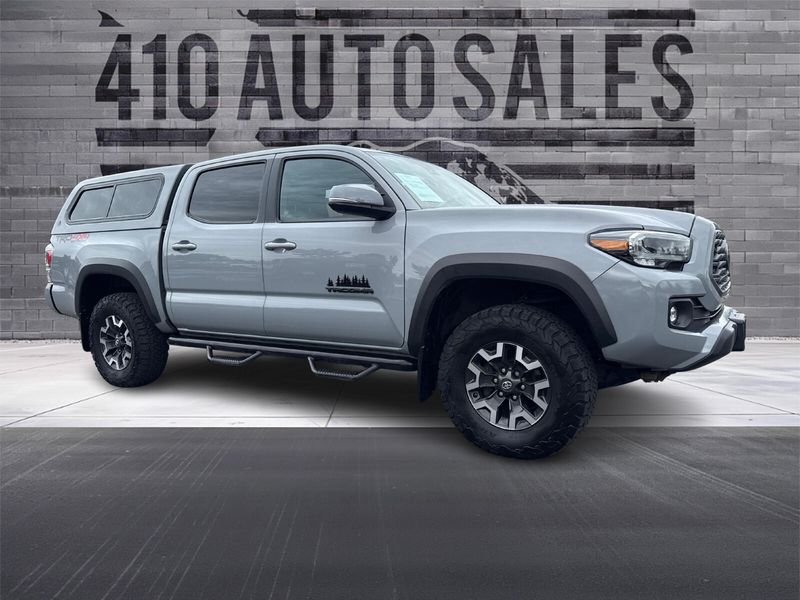 2020 Toyota Tacoma TRD Off-Road Double Cab Upper Image 1