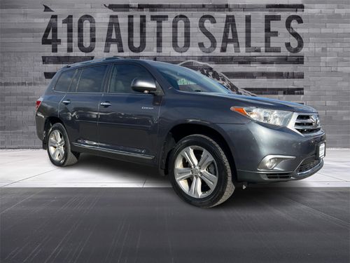 2507A - 2013 TOYOTA HIGHLANDER LIMITED