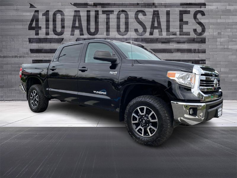 2016 TOYOTA TUNDRA SR5 CREWMAX Upper Image 1