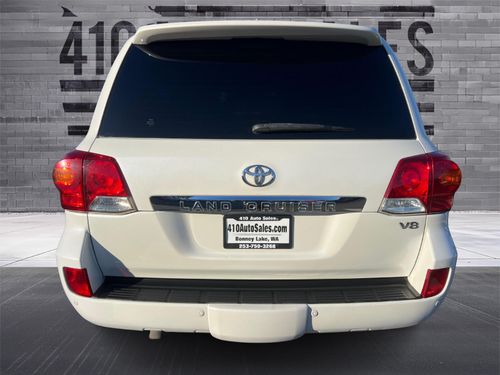 2013 TOYOTA LAND CRUISER Lower Image 2