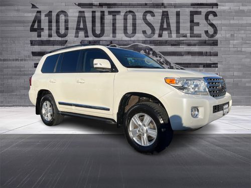 2692 - 2013 TOYOTA LAND CRUISER