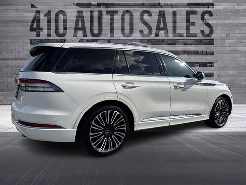 2022 LINCOLN AVIATOR BLACK LABEL Lower Image 1