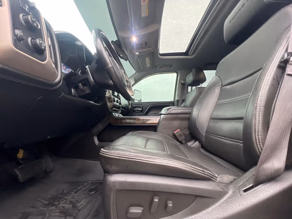 2016 GMC 2500HD DENALI *DURAMAX DIESEL* Image 28