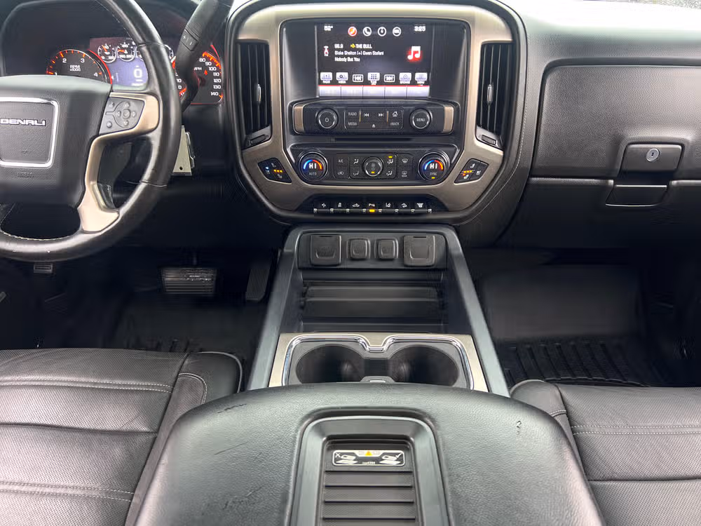 2016 GMC 2500HD DENALI *DURAMAX DIESEL* Image 15