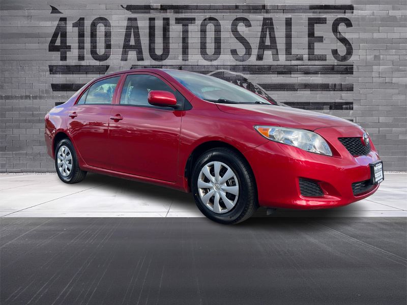2010 Toyota Corolla LE Upper Image 1
