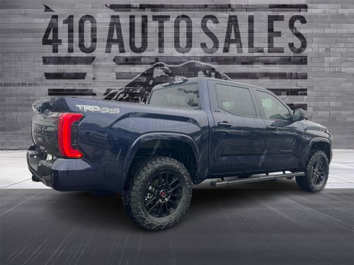 2023 TOYOTA TUNDRA SR5 CREWMAX Lower Image 3