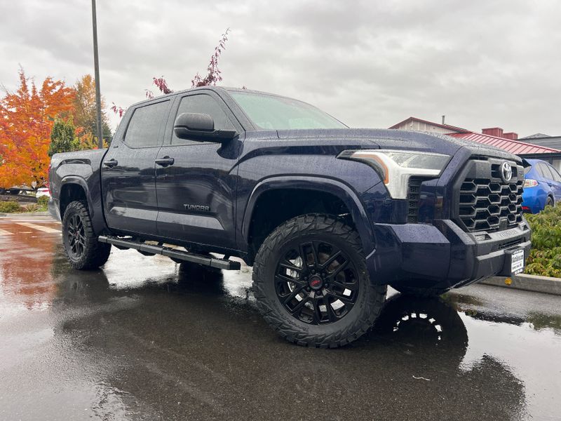2023 TOYOTA TUNDRA SR5 CREWMAX Upper Image 1