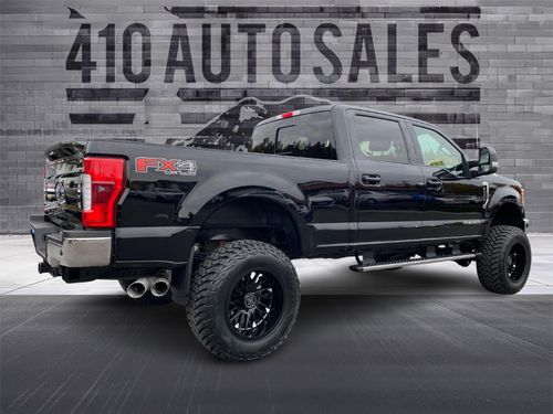 2017 FORD F-350 LARIAT *LIFTED* Lower Image 2