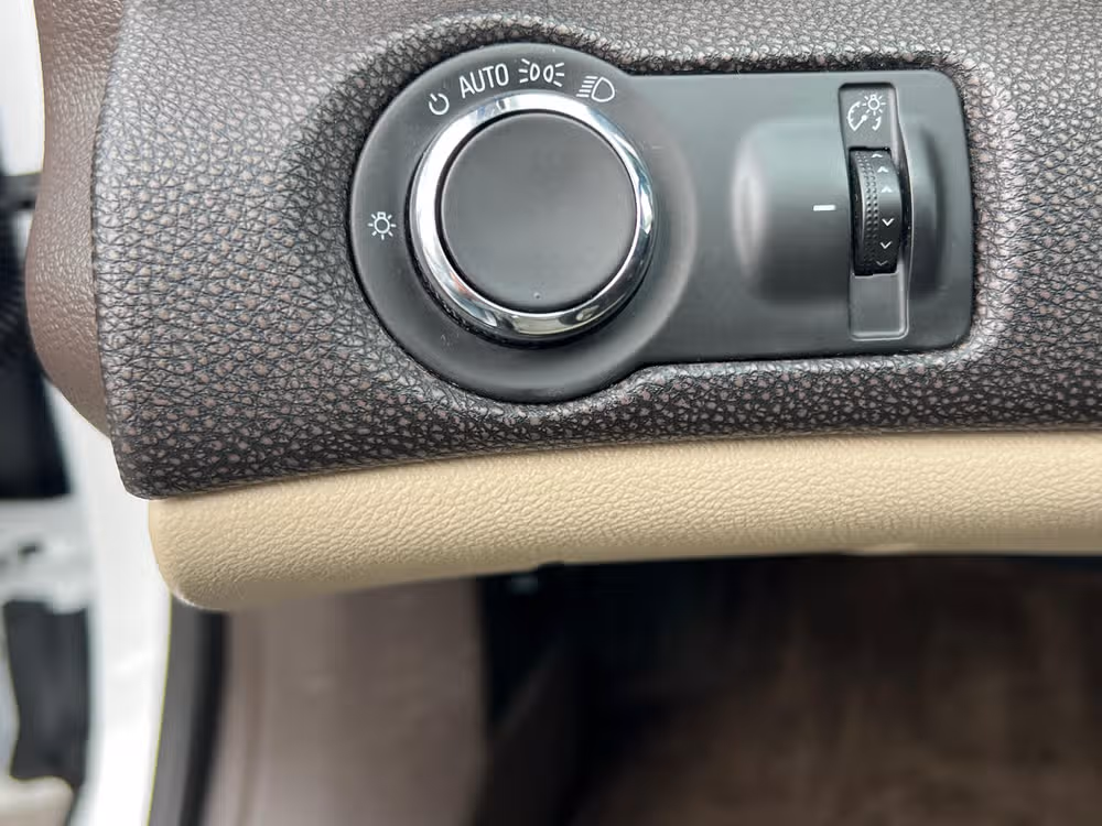 2016 CHEVY MALIBU LIMITED LT Image 19