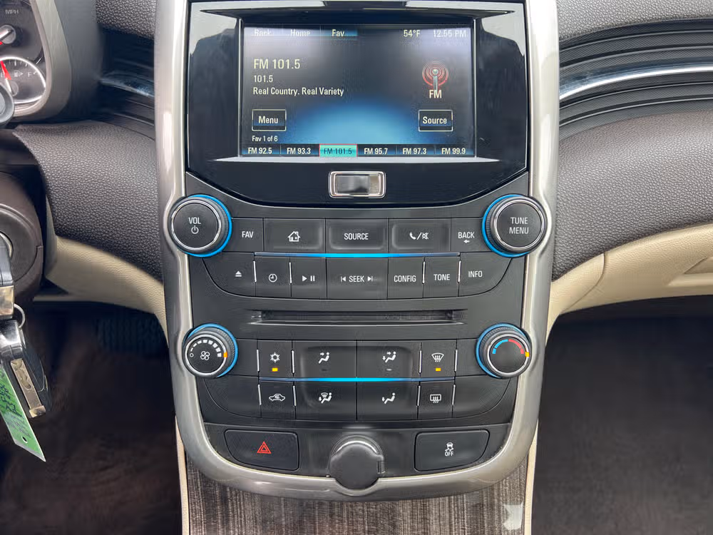 2016 CHEVY MALIBU LIMITED LT Image 15